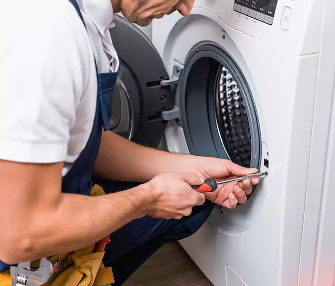 Why Cranston Homeowners Trust Cranston Appliance Pro for Same Day Clothes Dryer Repair?