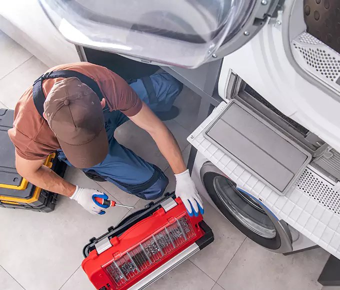 Why Cranston Homeowners Choose Cranston Appliance Pro for Same Day Service Washer Repairs?